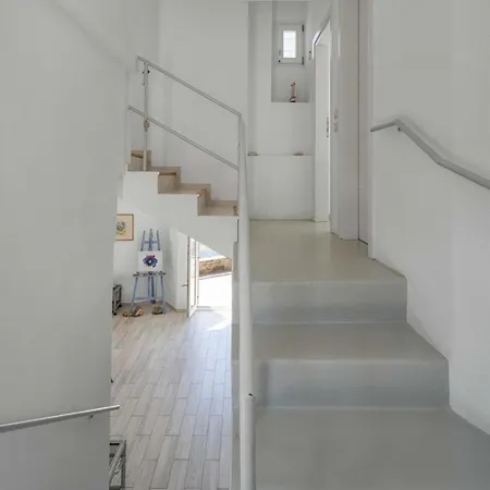 Seaside Bliss 1, Serifos Feriehus